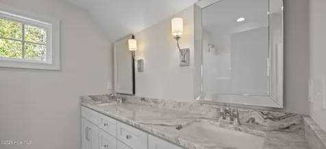 263 Treasure Point Road Bath NC 27808