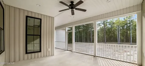 467 Eagle Trace Drive Blounts Creek NC 27814