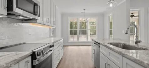 467 Eagle Trace Drive Blounts Creek NC 27814