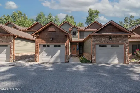130 Emory Circle Blairsville GA 30512