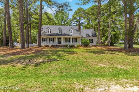 4926 Country Club Drive N Wilson NC 27896