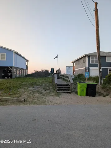 1110 N Topsail Drive N Surf City NC 28445