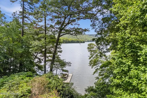 382 Lake Shore Drive Topton NC 28781