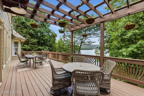 382 Lake Shore Drive Topton NC 28781