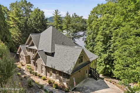 382 Lake Shore Drive Topton NC 28781