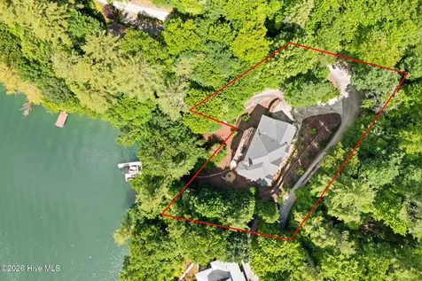 382 Lake Shore Drive Topton NC 28781