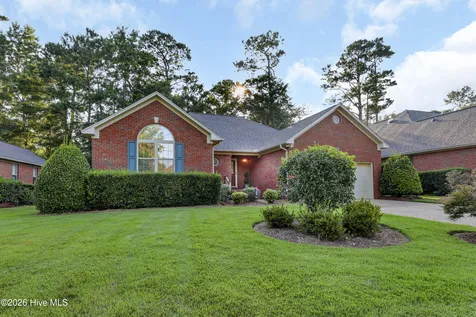 1309 Brookside Gardens Drive Wilmington NC 28411