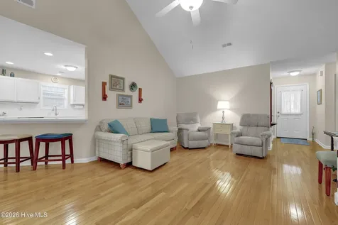 1309 Brookside Gardens Drive Wilmington NC 28411