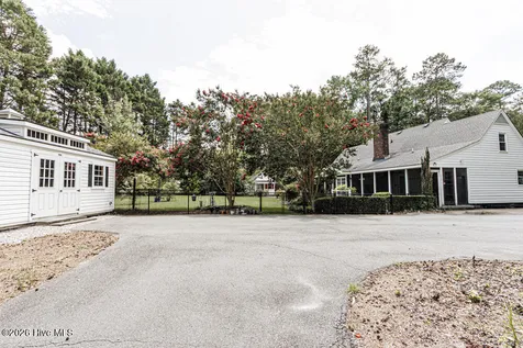 5137 Blackthorne Road Rocky Mount NC 27803