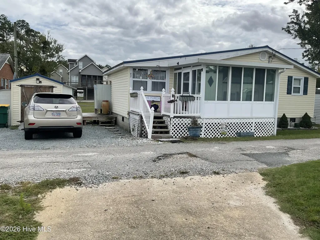 42 Clarkland Village Street Elizabethtown NC 28337