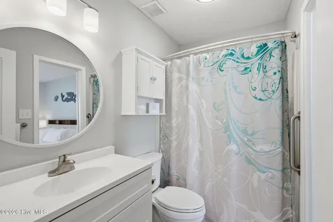 9100 Reed Drive Emerald Isle NC 28594