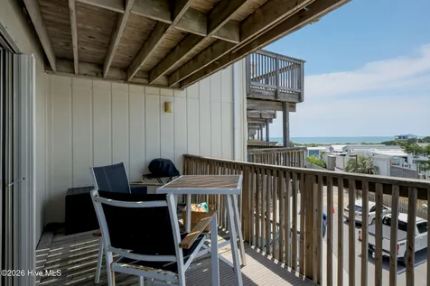 9100 Reed Drive Emerald Isle NC 28594