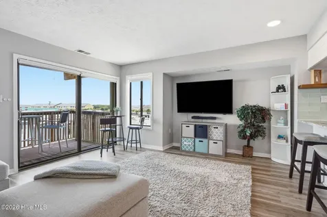 9100 Reed Drive Emerald Isle NC 28594