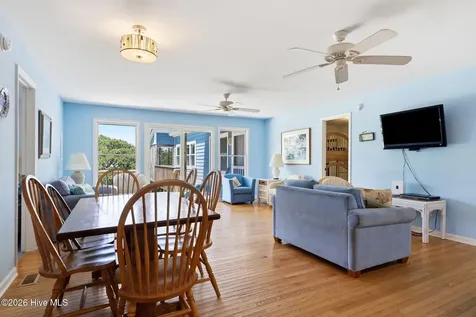 3904 Emerald Drive Emerald Isle NC 28594