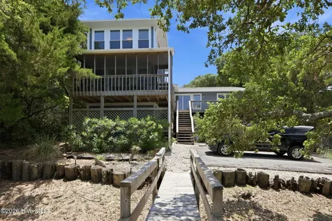 3904 Emerald Drive Emerald Isle NC 28594