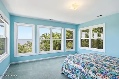 3904 Emerald Drive Emerald Isle NC 28594