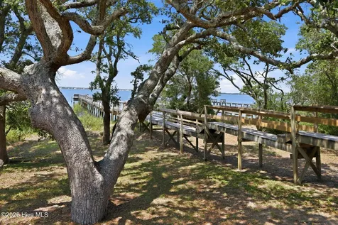 3904 Emerald Drive Emerald Isle NC 28594