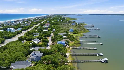 3904 Emerald Drive Emerald Isle NC 28594