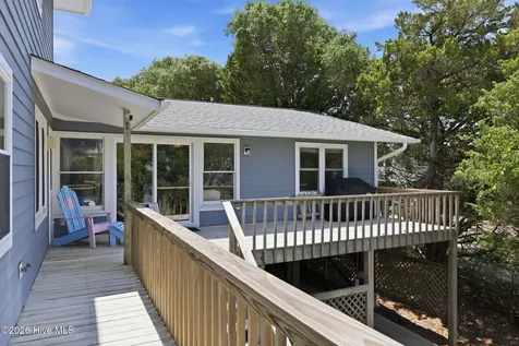 3904 Emerald Drive Emerald Isle NC 28594