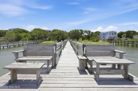 3904 Emerald Drive Emerald Isle NC 28594