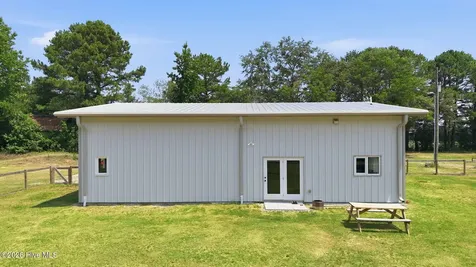 4800 Eatmon Road Bailey NC 27807