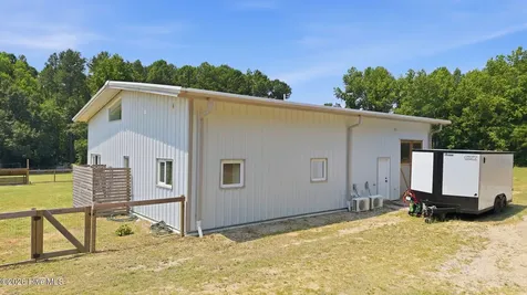 4800 Eatmon Road Bailey NC 27807