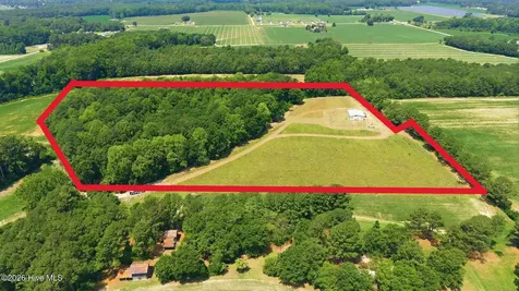 4800 Eatmon Road Bailey NC 27807