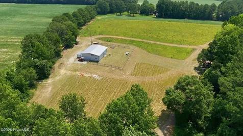 4800 Eatmon Road Bailey NC 27807