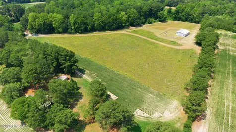 4800 Eatmon Road Bailey NC 27807