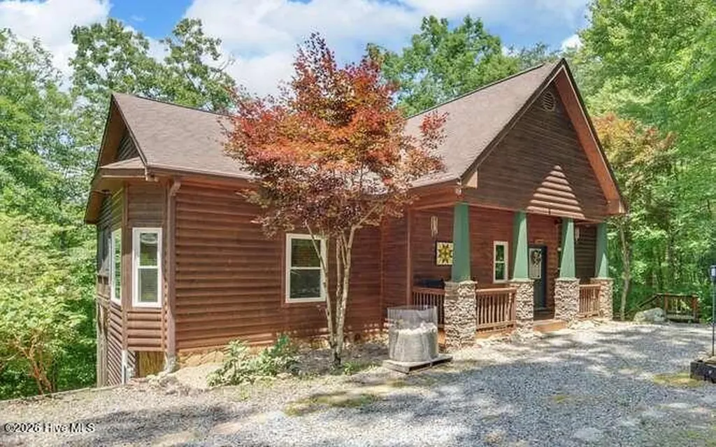 10 Piper Lane Murphy NC 28906