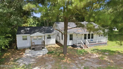 9813 Nc 42 E Tarboro NC 27886