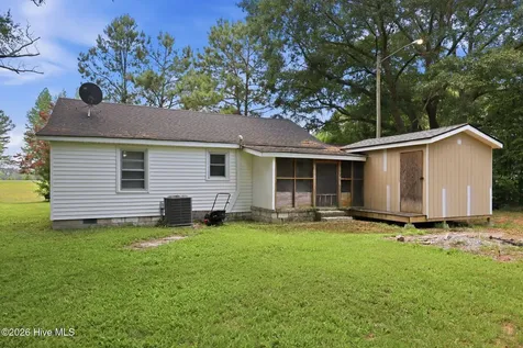 9813 Nc 42 E Tarboro NC 27886