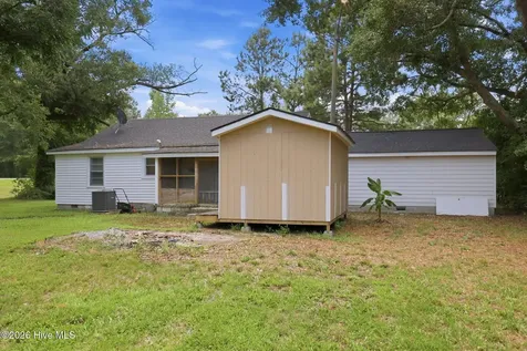 9813 Nc 42 E Tarboro NC 27886