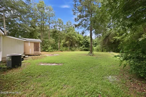 9813 Nc 42 E Tarboro NC 27886