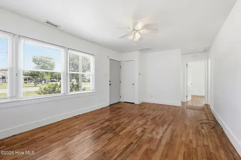 813 N 20th Street Morehead City NC 28557