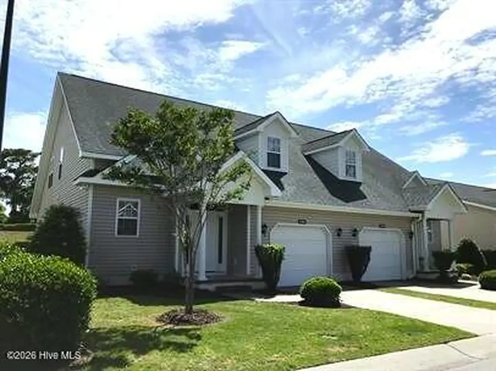 539 Village Green Drive Morehead City NC 28557