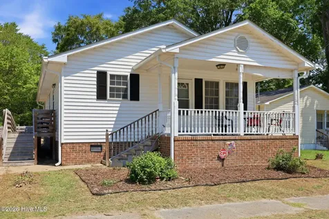 810 E Saint John Street Tarboro NC 27886