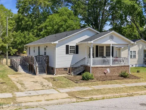 810 E Saint John Street Tarboro NC 27886