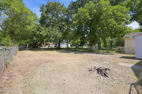 810 E Saint John Street Tarboro NC 27886