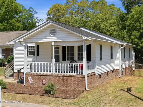 810 E Saint John Street Tarboro NC 27886