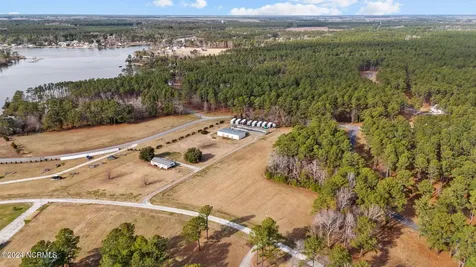 137 Ocracoke Drive Oriental NC 28571