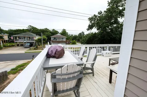 706 W 3rd Street Kill Devil Hills NC 27948