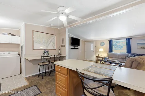 144 Ruth Lane Beaufort NC 28516
