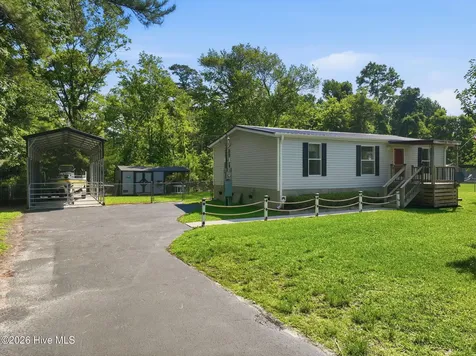 144 Ruth Lane Beaufort NC 28516