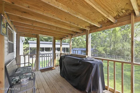 144 Ruth Lane Beaufort NC 28516