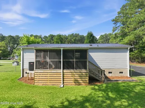 144 Ruth Lane Beaufort NC 28516