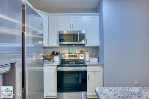 300 Gateway Condos Drive Surf City NC 28445