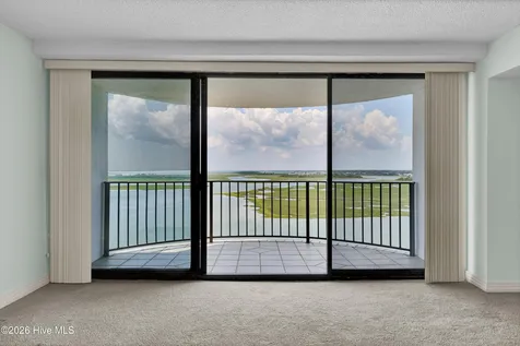 322 Causeway Drive Wrightsville Beach NC 28480