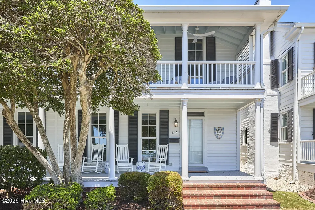 125 Front Street Beaufort NC 28516