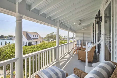 125 Front Street Beaufort NC 28516